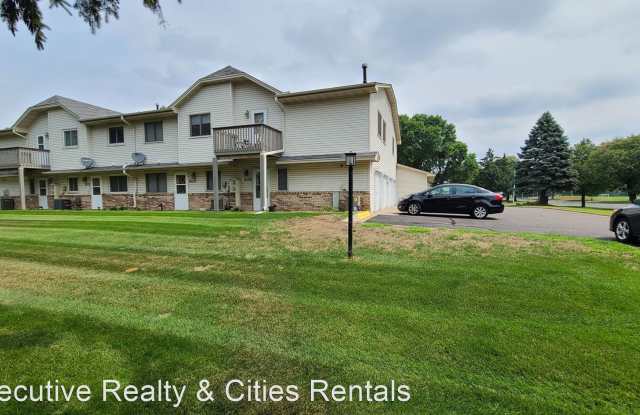 11302 Ibis St NW - 11302 Ibis Street Northwest, Coon Rapids, MN 55433