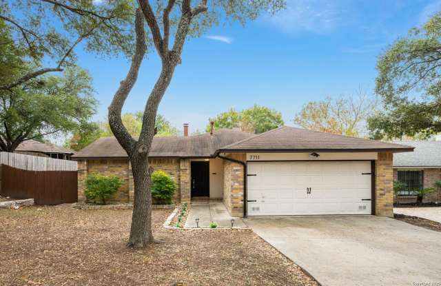 7711 Nimrod - 7711 Nimrod, San Antonio, TX 78240