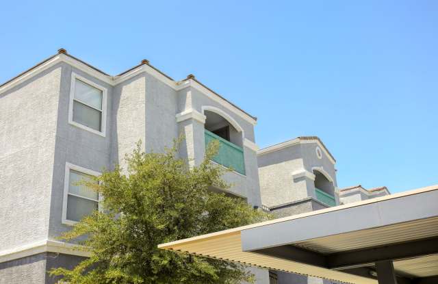 1 Bedroom Northwest Condo Gallery 3