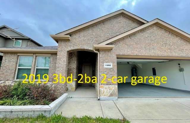 1102 Sapphire Drive photos photos