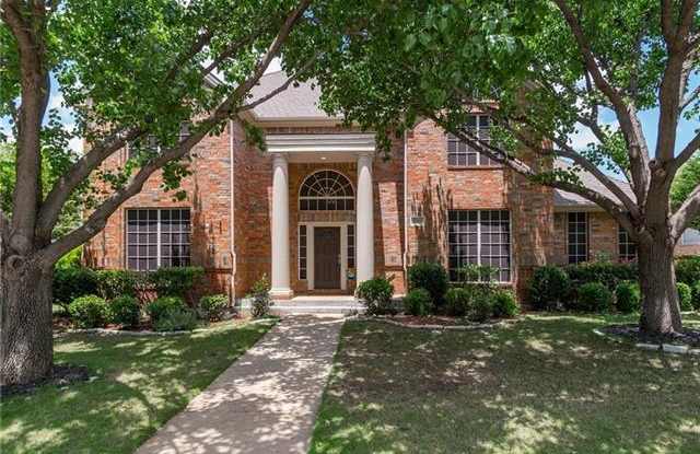 2311 Creekside Circle N - 2311 Creekside Circle North, Irving, TX 75063
