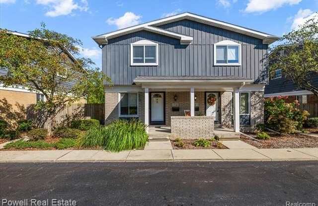 1741 Southfield Road photos photos