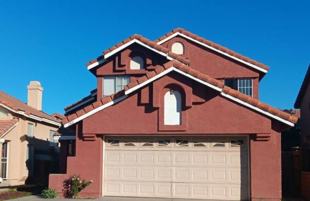 Perfect location and perfect 4 bedrooms Rental Home in now available Gallery 1