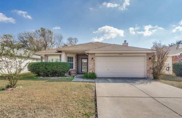 1313 Oak Hollow Lane photos photos 1313 Oak Hollow Lane photos photos