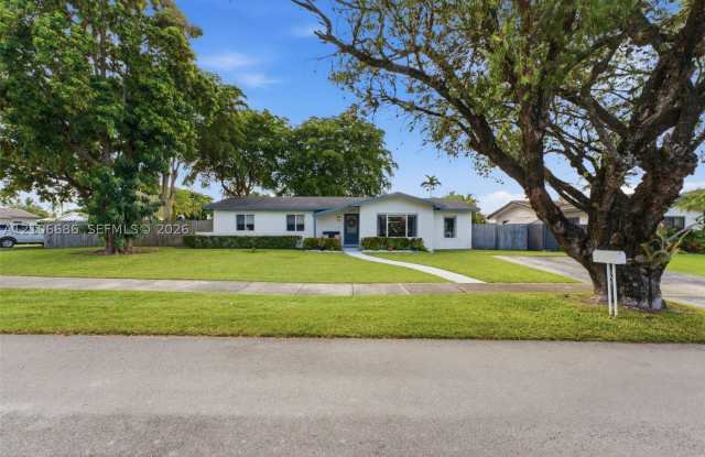 10512 SW 124th Pl Gallery 1