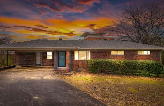 Updated 3BR/2BA Brick Home with Hardwood Floors  Large Yard photos photos