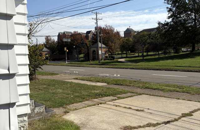 522 E 38th St - 522 East 38th Street, Erie, PA 16504