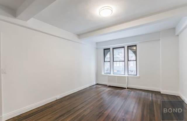 149 West 55th Street Gallery 2