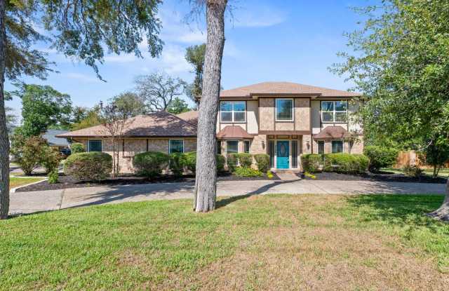 Spacious 4 Bedroom Home in Established Temple Neighborhood! Gallery 3