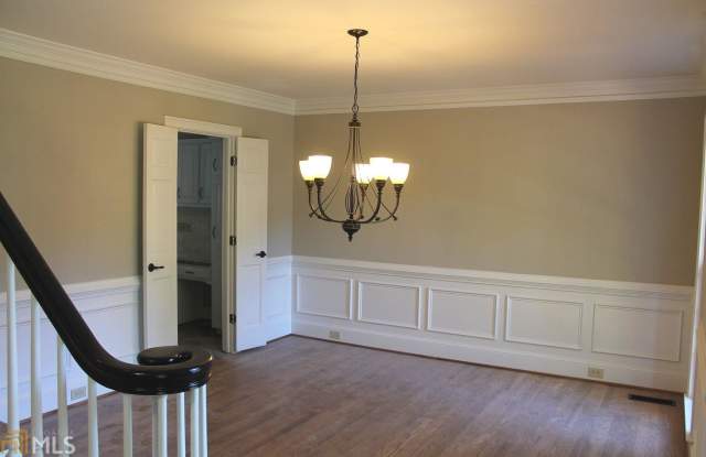 9525 Fenbrook Ct Gallery 4