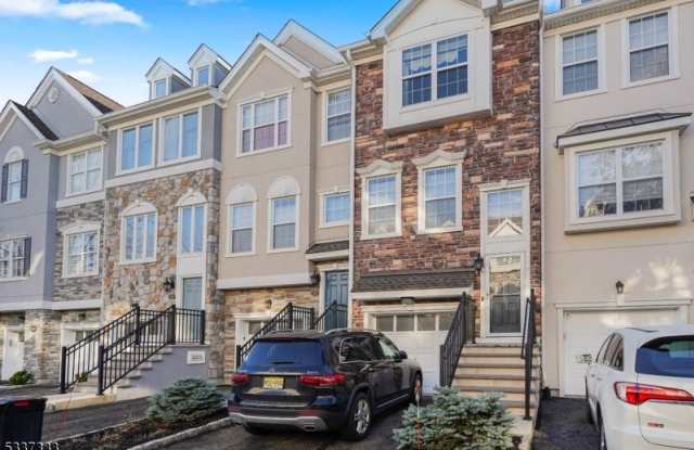 51 Devonshire Dr - 51 Devonshire Drive, Clifton, NJ 07013