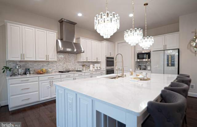41523 CROSS CANTER Drive Gallery 3