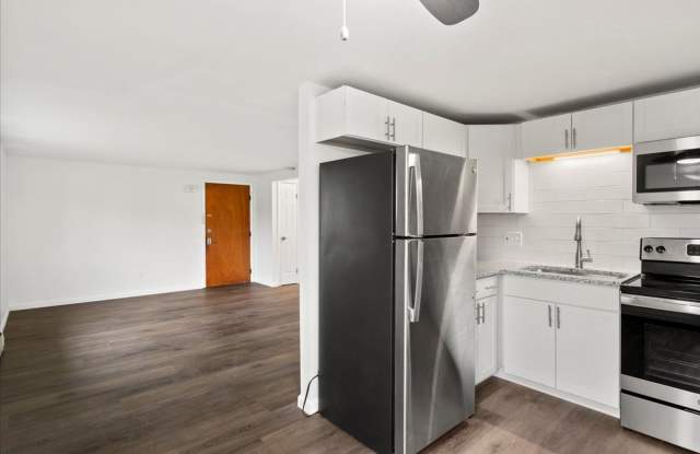 Burke Crest Apartments Gallery 3