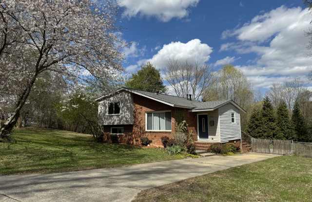 501 Kenlough Drive photos photos