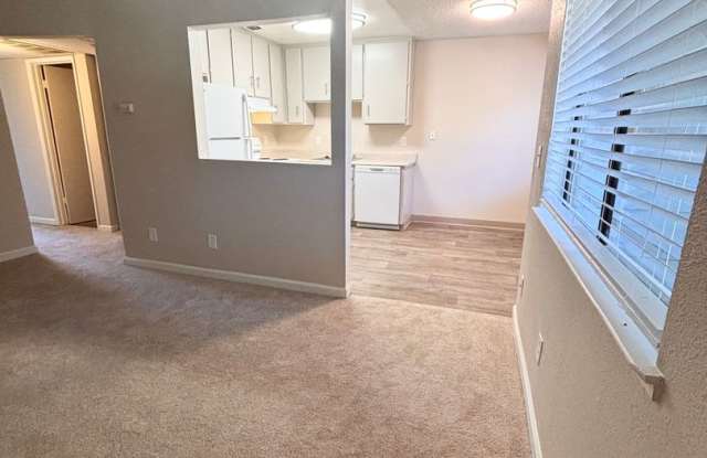 Olive Glen Apartments, in the Heart of Carmichael! photos photos