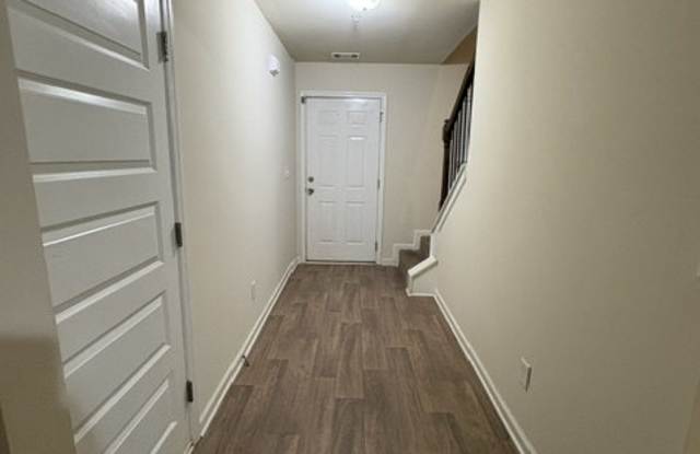 661 Carlton Pointe Drive Gallery 4