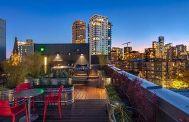 1404 Boylston photos photos