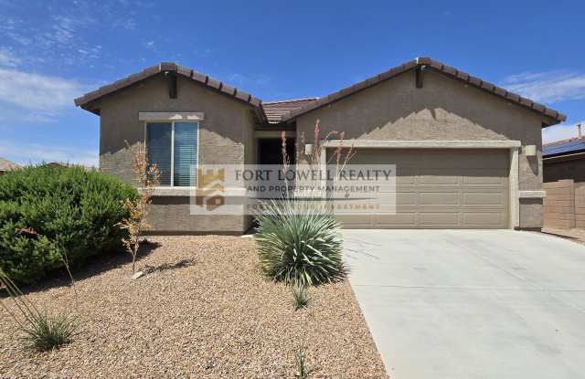 Modern 3 Bed / 2 Bath Home with Open Floor Plan  Community Pool - 6456 East Via Jardin Verde, Tucson, AZ 85756 Modern 3 Bed / 2 Bath Home with Open Floor Plan  Community Pool - 6456 East Via Jardin Verde, Tucson, AZ 85756