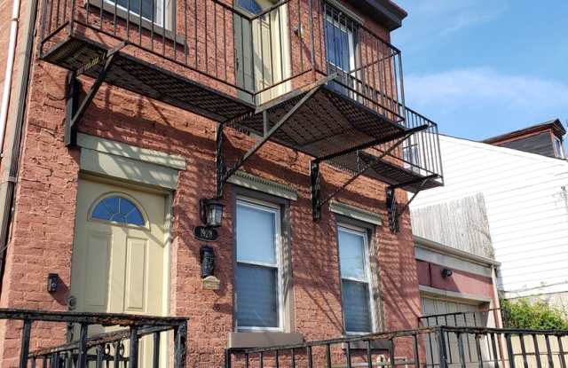2 Bedroom 2 Bathroom Single Family Home (South Side Slopes) photos photos
