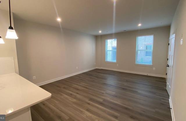 2528 VERONA Place Gallery 4