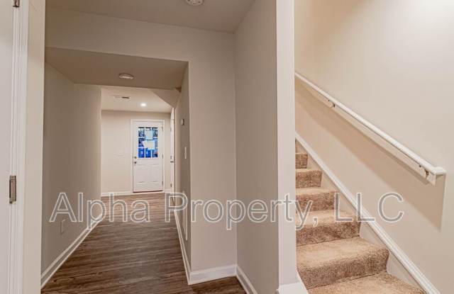 301 Parkridge Way Gallery 3