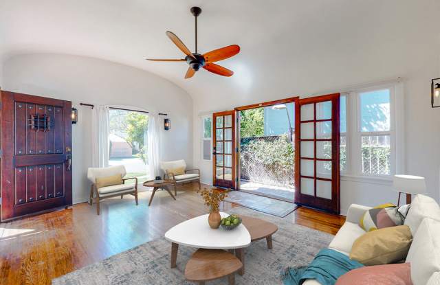 744 N ALTA VISTA - 744 North Alta Vista Boulevard, Los Angeles, CA 90046