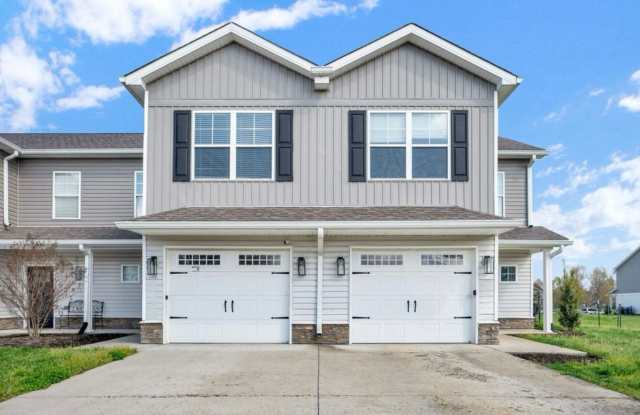 Beautiful 3-Bedroom Townhome in Pleasure Ridge Park! photos photos
