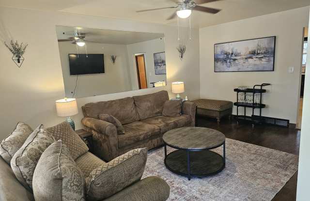 545 Woodland Ave photos photos