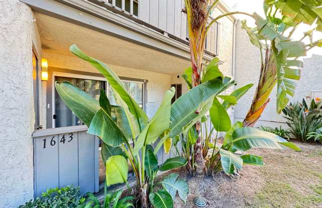 Beautiful 2Bd/2Ba Condo w/2 Reserved Parking Spaces, Extra Storage and Patio in Fullerton! photos photos