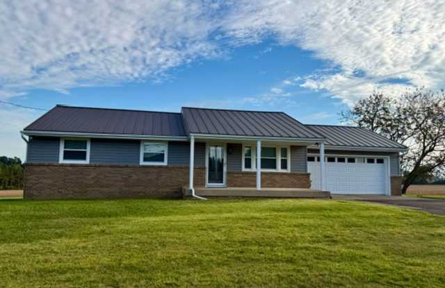 3 Bedroom, 1 1/2 Bath Ranch Home, Move-In Ready! Gallery 1