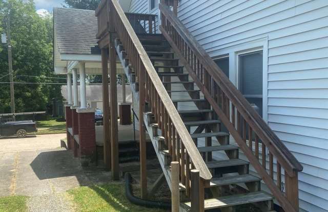 14 Douglas Avenue Gallery 2