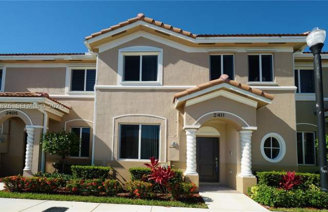 2411 SE 10th St photos photos 2411 SE 10th St photos photos