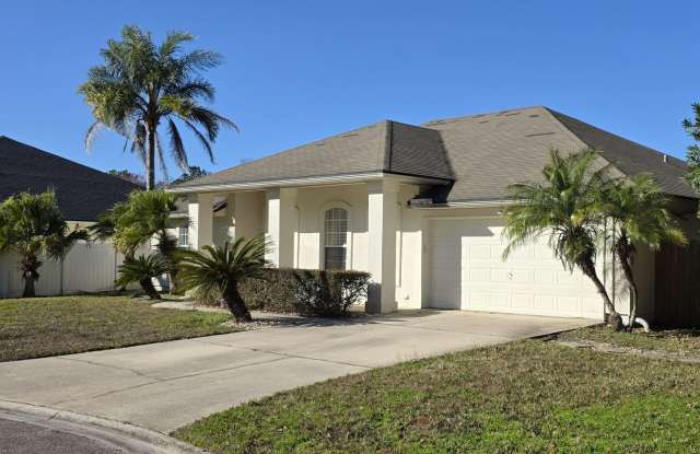 Cosey Cul-De-Sac Living in the Desirable Foxchase Community! photos photos