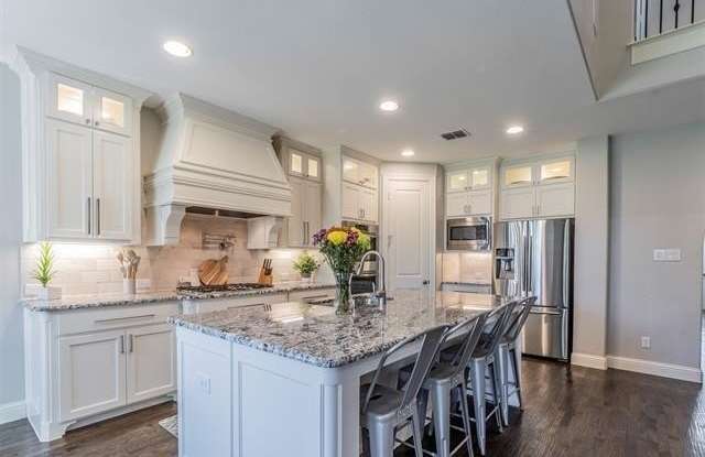 4640 Desert Willow Drive photos photos