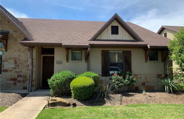 3329 Lieutenant Avenue photos photos