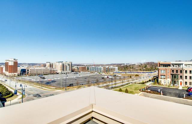 500 Rampart Way Gallery 3