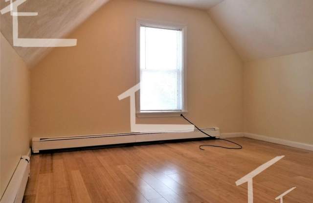 Large single family in Allston photos photos