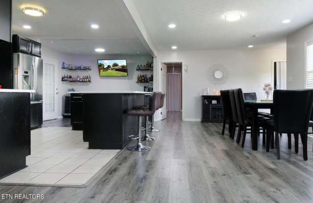 4501 Millertown Pike photos photos