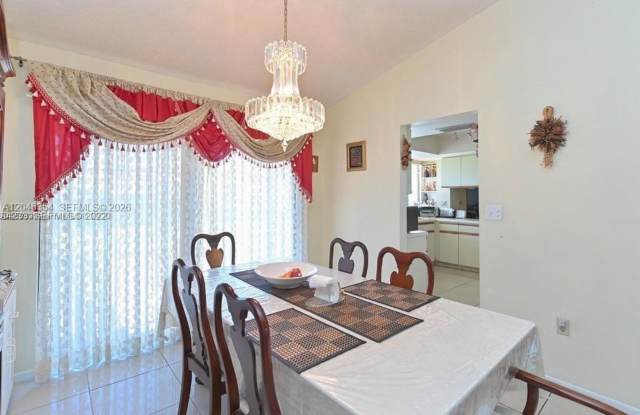 9612 SW 117th Avenue 9612, Miami, FL 33186 - 2702 photos photos