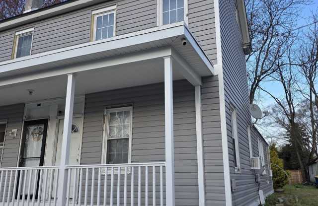 409 N WASHINGTON Street photos photos