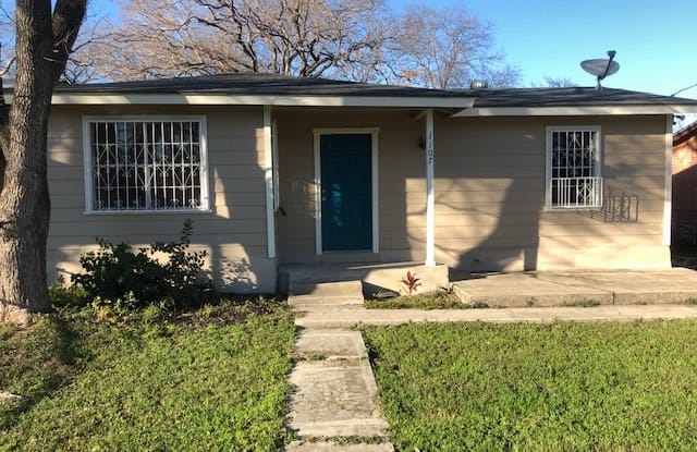 1107 Whitman Avenue - 1107 Whitman Avenue, San Antonio, TX 78211