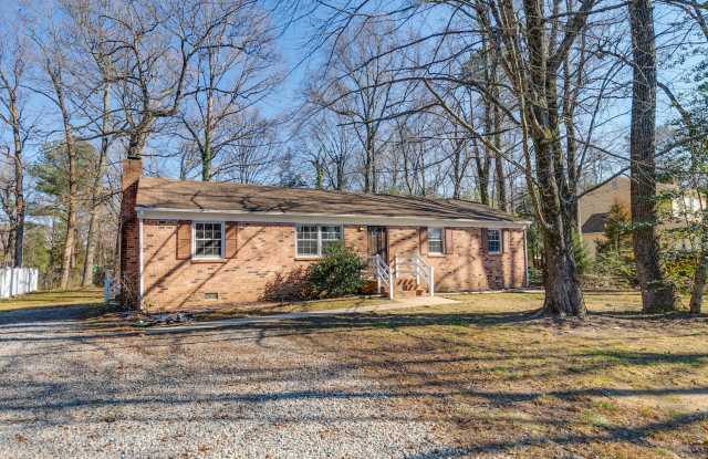 Beautiful Brick Ranch Available For Rent - Pets are welcome!!! photos photos