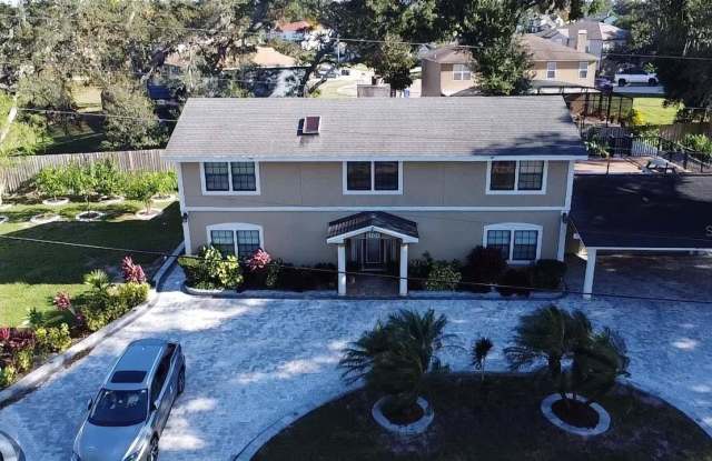 2101 Good Homes Road photos photos