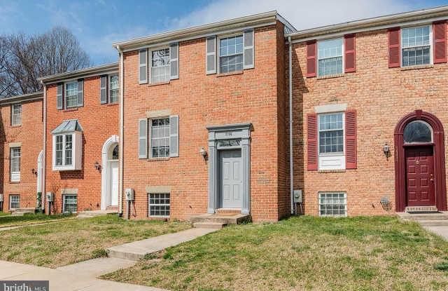 1116 SOHO Court unit: 97 photos photos