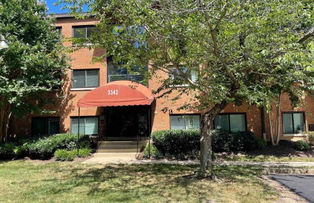 3342 S 28TH Street unit: 304 - 3342 South 28th Street, Alexandria, VA 22311