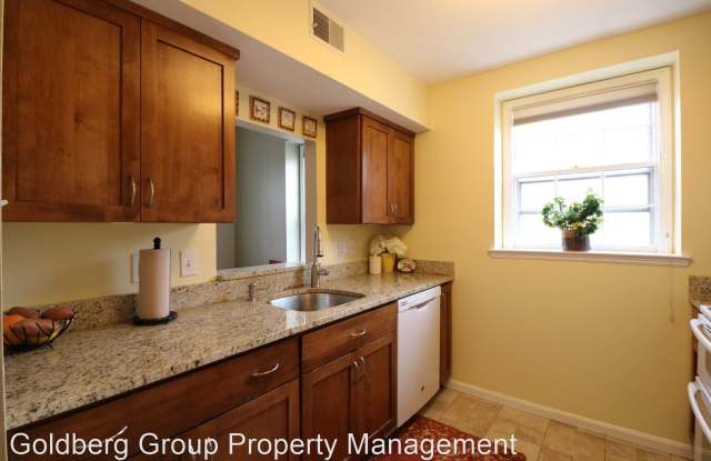 3800 39th Street NW #E131 Gallery 3