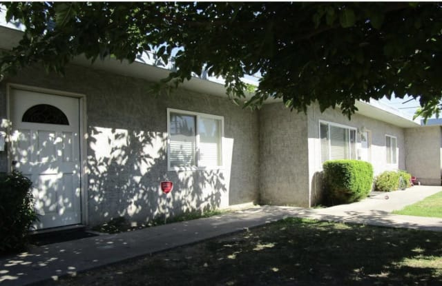 611 East Kaweah Avenue - 611 East Kaweah Avenue, Visalia, CA 93292