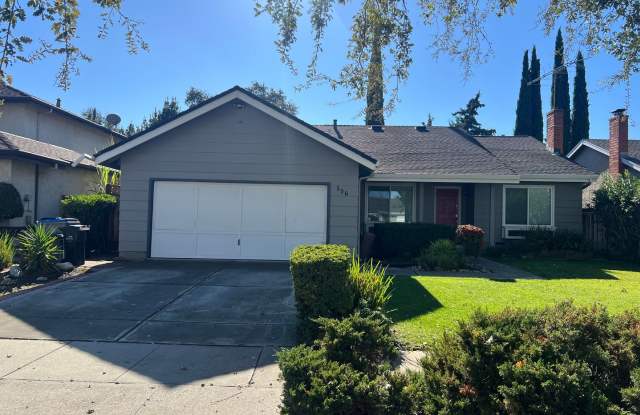 Beautiful 4 bed 2 bath home in San Jose with AC. Must See! - 506 Hassinger Road, San Jose, CA 95111