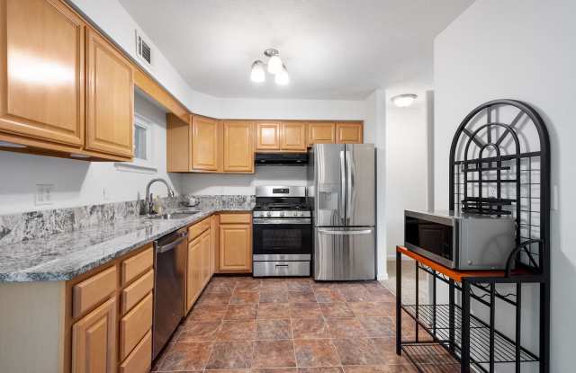 READY FOR MOVE-IN! Check out this UPDATED 2-BEDROOM TOWNHOME in North Versailles! Gallery 1