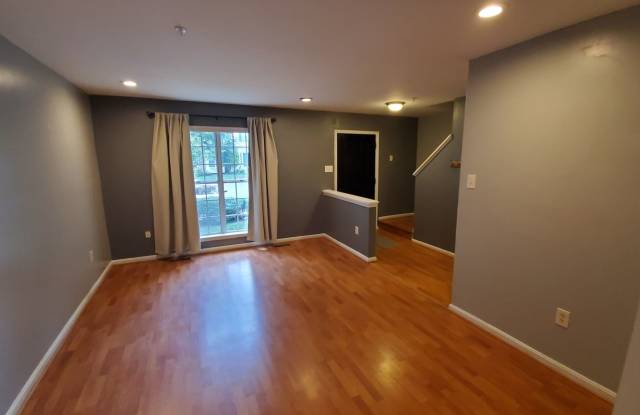 2512 Little Vista Terrace Montgomery County Gallery 2